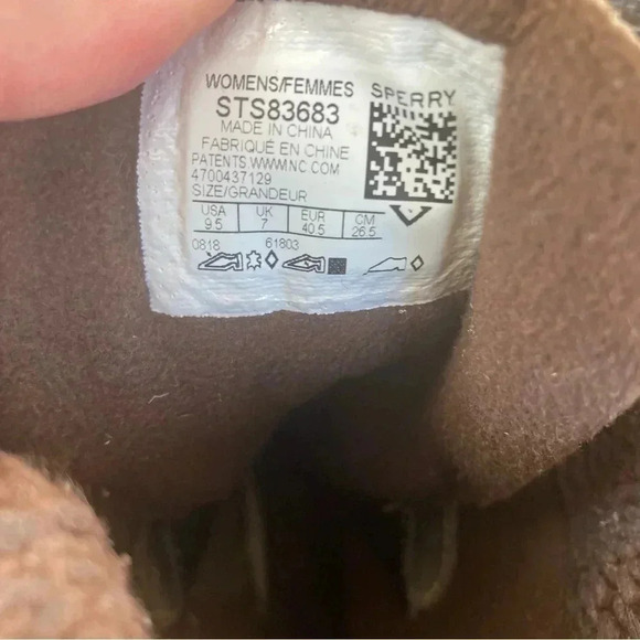 Sperry suede duck  lace boots - Picture 4 of 6